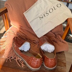 Nisolo Huarache Sandal in Brandy